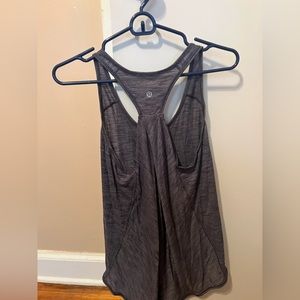 Lululemon Tank size 6